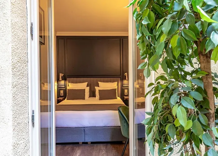 Maison Barbès Hotel