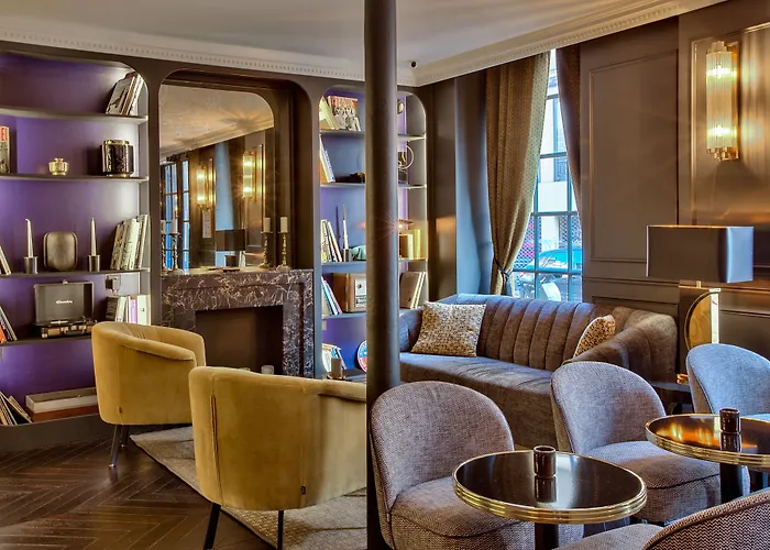 Maison Barbès 4* Paris