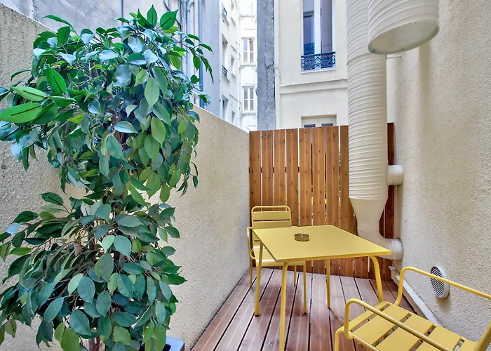 Maison Barbès Hotel