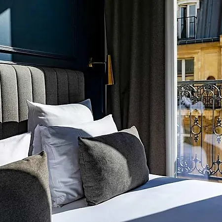 Maison Barbes 4*