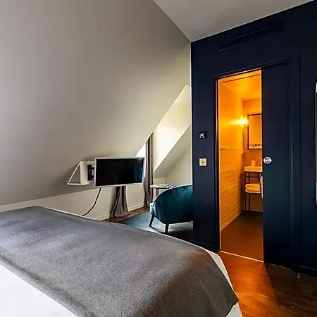 Maison Barbes 4* Paris