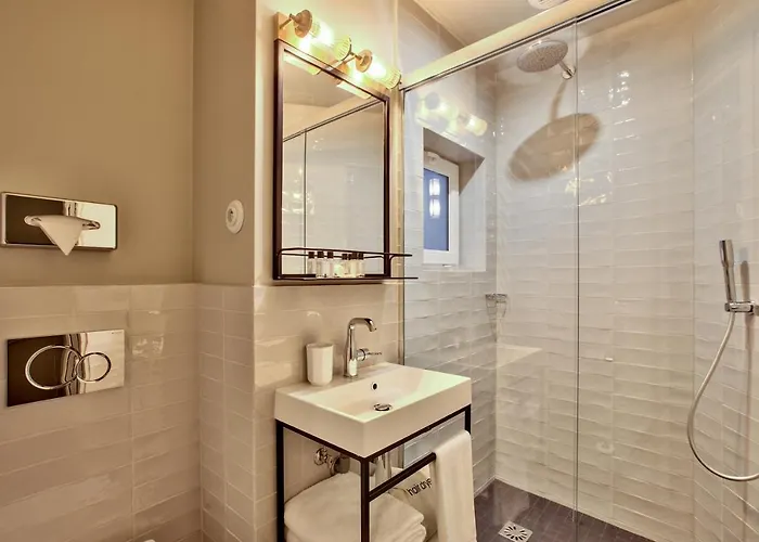 Hotel Maison Barbes
