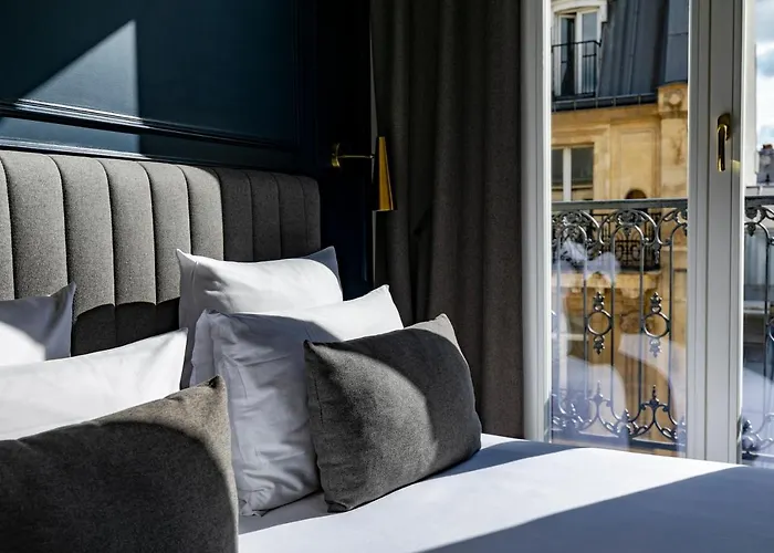 Maison Barbes 4*