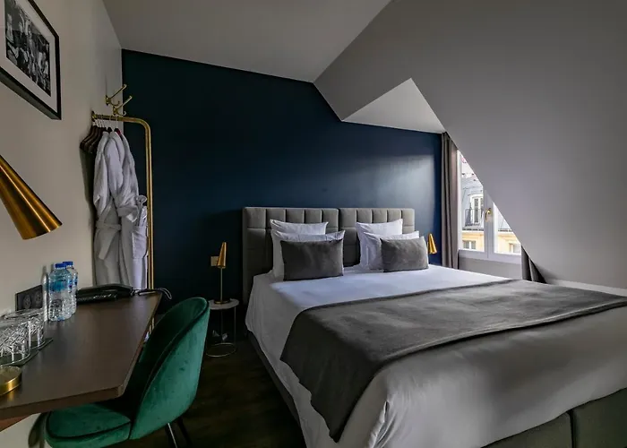 Maison Barbes 4*