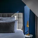 Maison Barbes 4* Paryż