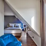 Hotel Maison Barbes Paryż