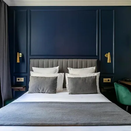 Maison Barbes Hotell