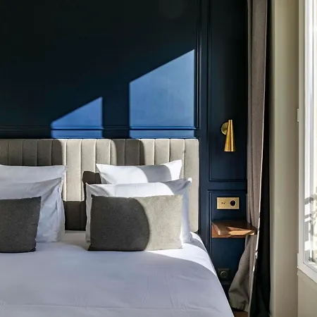 Maison Barbes Hotell