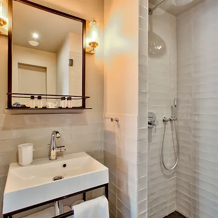 Hotel Maison Barbes Paris